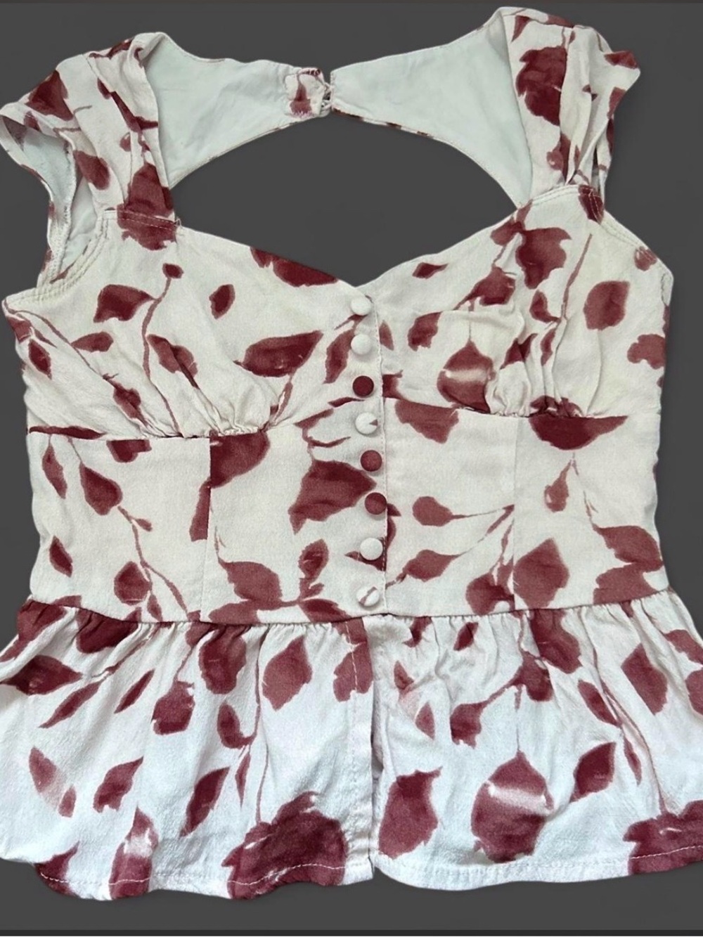 Dynamite White Peplum Top with Rose-Red Leaf Print